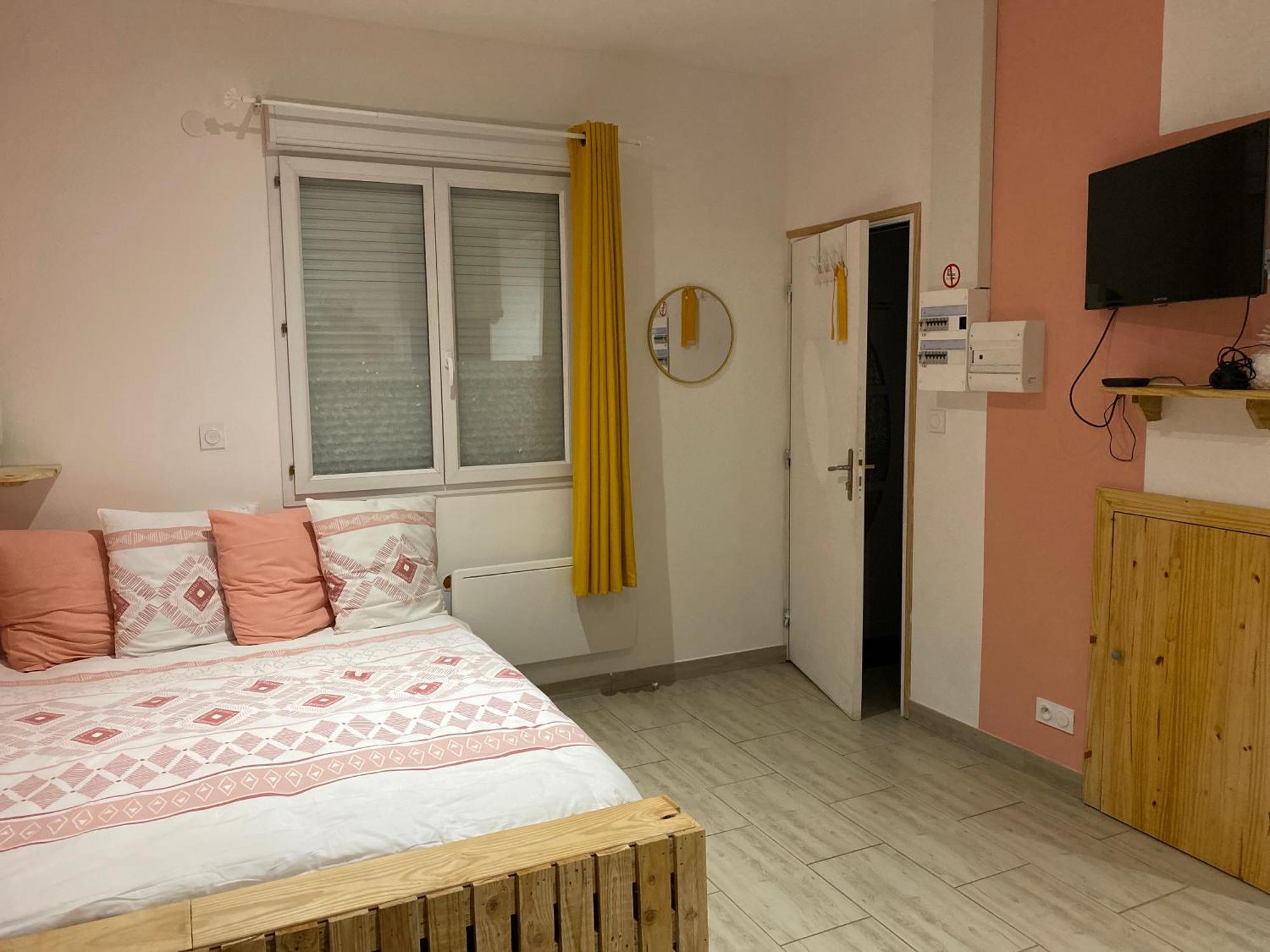 Apartament La Petite Escapade Calais Zewnętrze zdjęcie